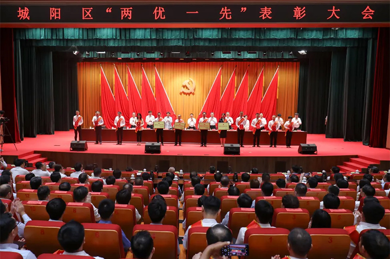 喜報！青島美佳美餐飲有限公司榮獲城陽區先進基層黨組織